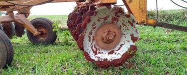 Máquina utilizada para preparo do solo